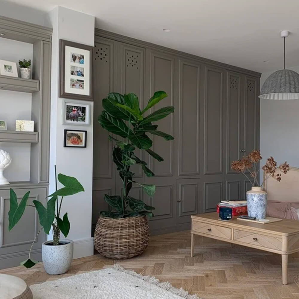 Farrow & Ball Charleston Gray (243)