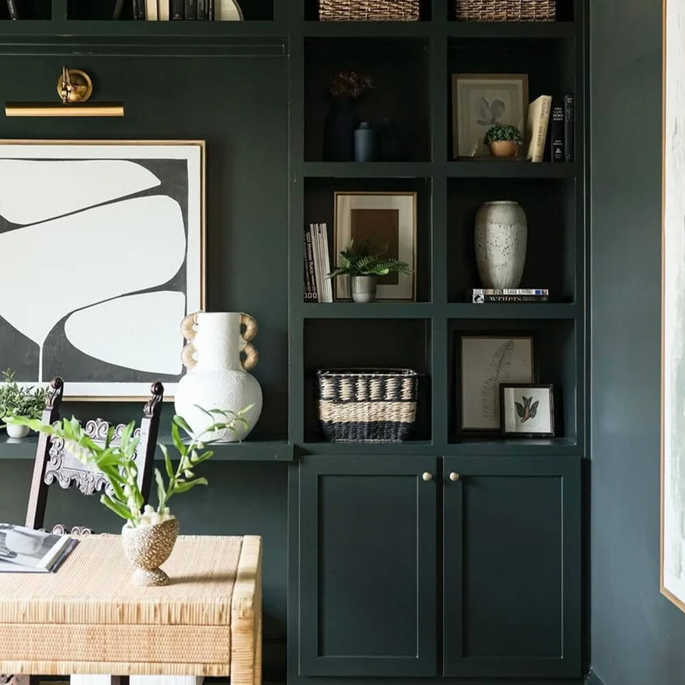 Farrow & Ball Studio Green® (93)