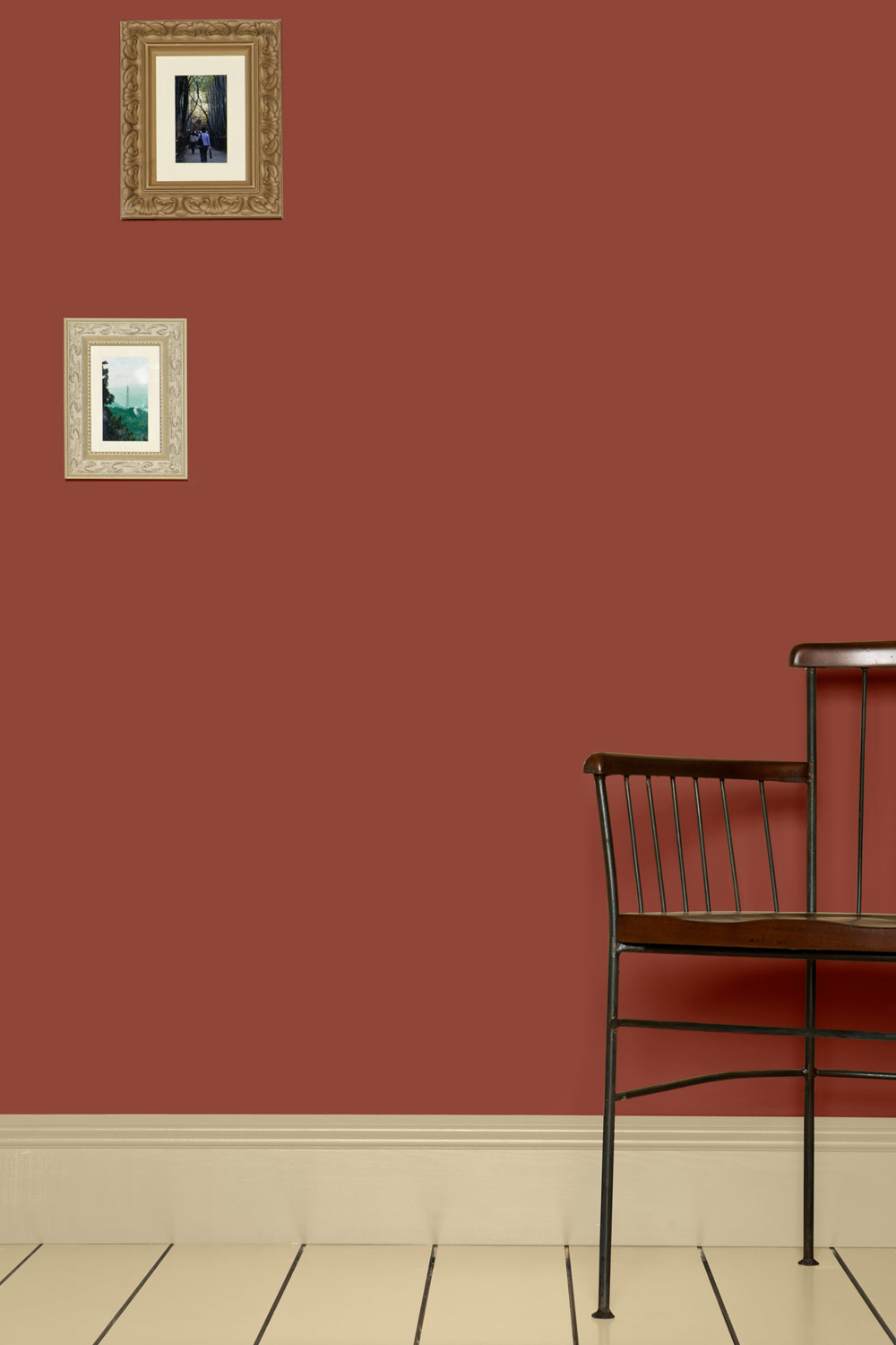 Farrow & Ball Picture Gallery Red® (42)